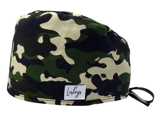 Stoff OP-Haube aus Baumwolle Wald Camo. Auch für Lange Haare mit Zahnarzt Motiv